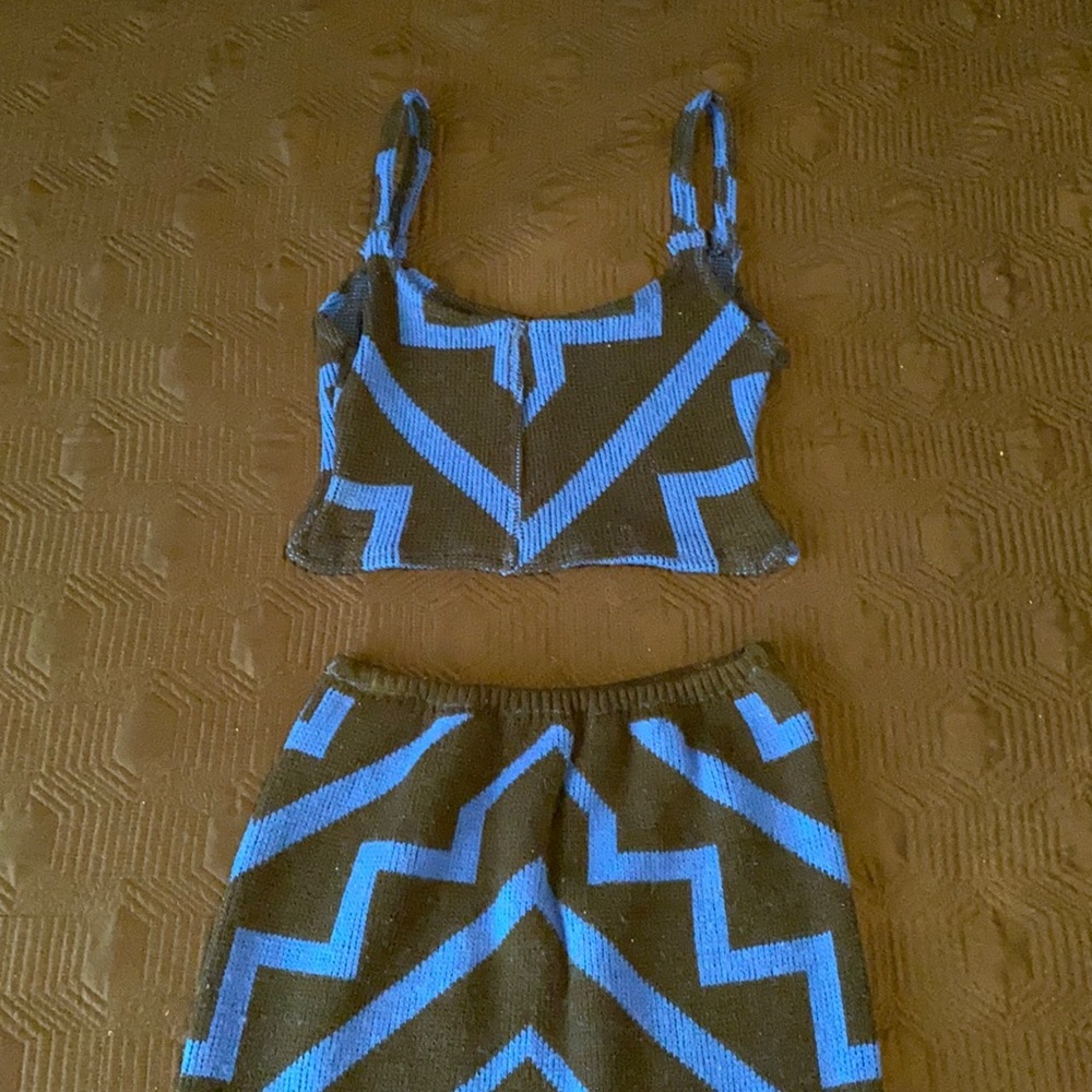 Skirt and blouse set